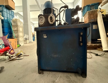 UNIDADE HIDRÁULICA HIDRAUSUL RC 309 (com motor WEG 3CV)