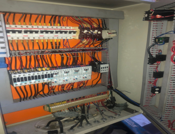 Foto: LAVADORA DE PEÇAS INDUSTRIAL - SUBRA - TR3