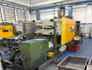 INJETORA DE ZAMAK - CÂMARA QUENTE - LK MACHINERY - SERIE AVIS DC200 - MAQUINA COM POUCO USO - ANO 2005