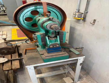 PRENSA EXCÊNTRICA - JOINVILLE - MODELO PB3 - 3 TONELADAS