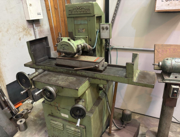 Foto: RETÍFICA PLANA - RODMAK - MESA 350 X 150 mm