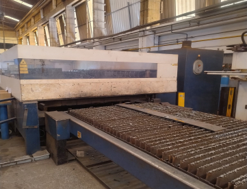 Foto: CORTE LASER - TRUMPF 4kW – TRULASER 030 – MESA 3000 x 1500