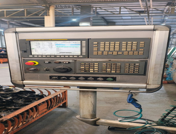 Foto: CENTRO DE TORNEAMENTO - INDEX IT600 - COMANDO FANUC 32i-B - 380 x 585MM - FERRAMENTA ACIONADA - ANO 2012