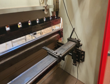 Foto: DOBRADEIRA HIDRÁULICA - CN(CNC) - METALIQUE - WC67Y 200/3200 x 3/8 - ANO 2023