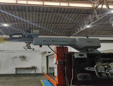 Foto: INJETORA DE PLÁSTICOS - SANDRETTO - LÓGICA 2800/450 - ANO 2014 (ESPECIAL P/ PVC)