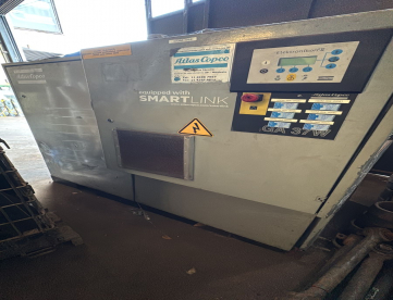 Foto: COMPRESSOR DE AR - PARAFUSO ATLAS COPCO - GA37-125 -50 CV - ANO 1997