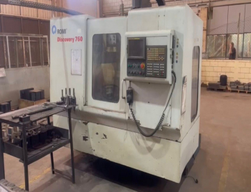 LOTE CENTRO DE USINAGENS VERTICAIS  - DISCOVERY 760  - SINITRON VMC -105 - VEKER CVK-1000