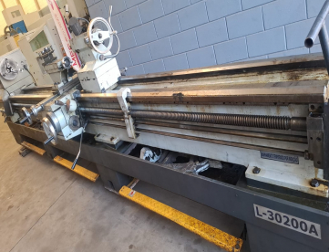 Foto: TORNO MECÂNICO CLEVER L-30200-A - 800MM X 5000MM - ANO 2022