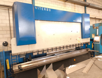 DOBRADEIRA CNC - VITERBO - 200 TONS X 4000MM - MOD.WC6TE - FABR. 05/2022
