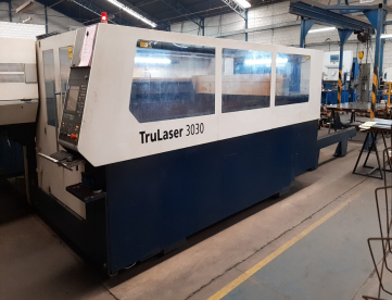 MÁQUINA DE CORTE A LASER TRUMPF 30303 BASIC EDITION - 1500MM X 3000MM - ANO 2010