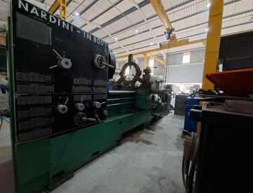 TORNO MECANICO NARDINI MODELO IN 800 T- BARRAMENTO  3000 -TORNEAMENTO 800- COM LUNETA