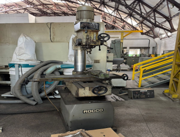 Foto: FRESADORA FURADEIRA - ROCCO - FFR-40