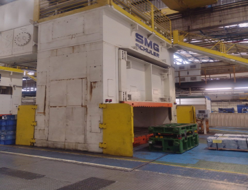 PRENSA HIDRÁULICA - SCHULLER - 630 TONS - MESA 3500 MM x 2300 MM