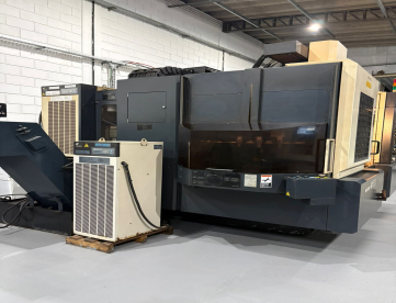 Foto: CENTRO DE USINAGEM VERTICAL HIGH SPEED 20.000 RPM -MAKINO - V55 - COMANDO FANUC - 900 X 500 X 450 - ANO 2008