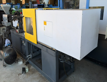 Foto: INJETORA DE PLÁSTICOS - SINITRON - SYA90 DT - 90 TONELADAS - ANO 2007