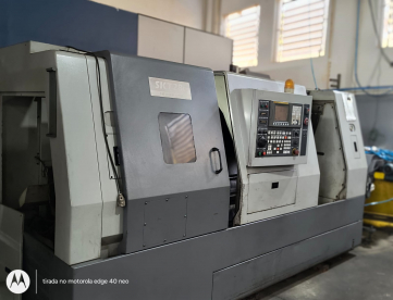 Foto: CENTRO DE TORNEAMENTO - HYUNDAI - SKT28 - COMANDO FANUC - 350 X 750 MM - ANO 2008/10