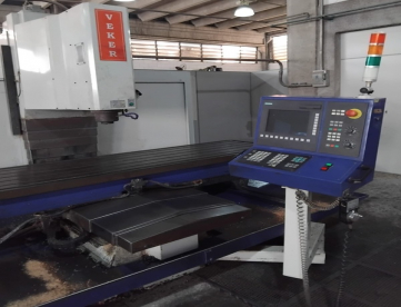 Foto: FRESADORA CNC VEKER - VK 4900  ANO 2007 -
