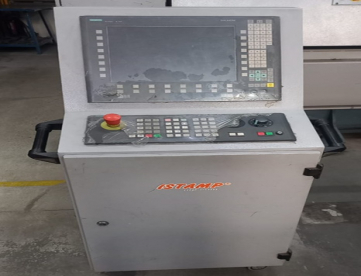 Foto: PUNCIONADEIRA CNC - DURMA - TP9 - 125X20 TONELADAS - COMANDO SIEMENS - ANO 2010