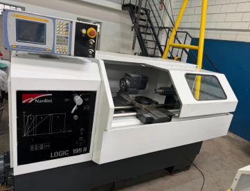 TORNO CNC - NARDINI - LOGIC 195 II - 440X1000MM - ANO 2004 - TOTALMENTE REFORMADO 2026