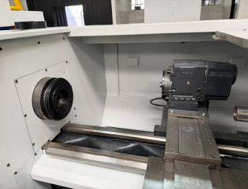 Foto: TORNO CNC - NARDINI - LOGIC 195 II - 440X1000MM - ANO 2004 - TOTALMENTE REFORMADO 2026
