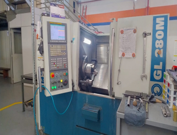 Foto: TORNO CNC - ROMI - GL280M - ANO 2013 - COM FERRAMENTA ACIONADA
