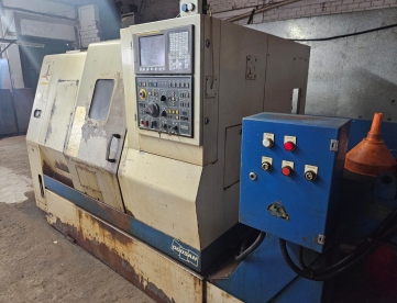Foto: TORNO CNC - DOOSAN - LYNX 220L - ANO 2008 - COMANDO FANUC  