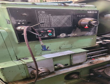 TORNO MECÂNICO - ROMI - MKD II - 1300MM X 6000MM