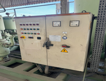 Foto: COMPRESSOR DE PARAFUSO - ABC (Espanha ) - 4HA-4-BIS LT -150 CV -42 BAR - ANO 1999 - ISENTO DE ÓLEO