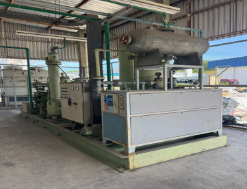 Foto: COMPRESSOR DE PARAFUSO - ABC (Espanha ) - 4HA-4-BIS LT -150 CV -42 BAR - ANO 1999 - ISENTO DE ÓLEO