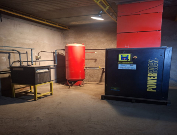 Foto: COMPRESSOR PARAFUSO - METALPLAN - PP-25 ANO 2010