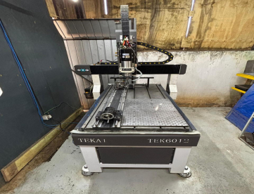 FRESADORA ROUTER CNC - TEKAI - TEM6012