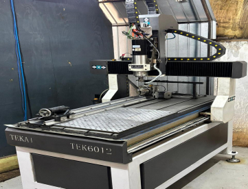 Foto: FRESADORA ROUTER CNC - TEKAI - TEM6012