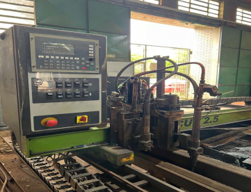 Foto: MÁQUINA DE CORTE PLASMA E OXICORTE CNC – WHITE MARTINS – AUTOCUT 2.5 – HYPERTHERM POWERMAX 1625
