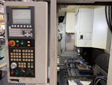 Foto: CENTRO DE USINAGEM VERTICAL - DUPLO PALLET - HARDINGE - GX480 APC - ANO 2008 - 480 x 400 x 430 MM
