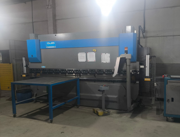 PRENSA DOBRADEIRA - HIDRÁULICA - GDB - LAG - 110/3000