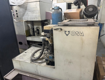 Foto: ELETROEROSÃO A FIO CNC - ONA PRIMA - S-250 - 350 x 250 x 200 MM - ANO 1996
