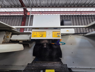 Foto: CENTRO DE USINAGEM VERTICAL CNC ROMI D760 - 760MM X 406MM X 508MM - ANO 2005