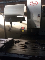 Foto: CENTRO USINAGEM MARCA TRAVIS MODELO M-2000