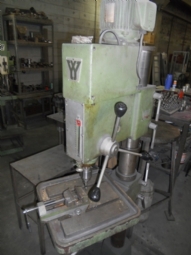 Foto: FURADEIRA DE COLUNA YADOYA FY-S 32