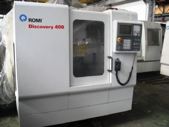 Foto: CENTRO DE USINAGEM VERTICAL ROMI DISCOVERY 400