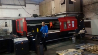 Foto: MÁQUINA CORTE A LASER - AMADA - FO3015 - ANO 2008