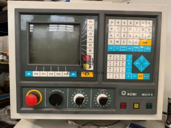 Foto: TORNO CNC ROMI - CENTUR 30D - 500MM - ANO 2002