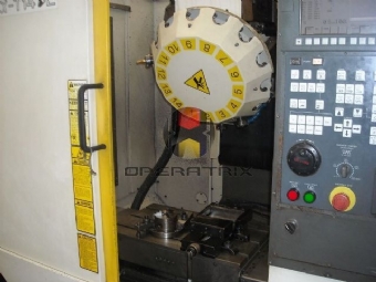 Foto: CENTRO DE USINAGEM VERTICAL FANUC - ROBODRILL T14 IE - ANO 2007