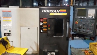 Foto: CENTRO DE TORNEAMENTO DOOSAN LINX 220 -ANO 2013