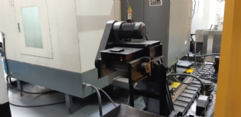 Foto: CENTRO DE USINAGEM HARTFORD - MERCURY VMC 1600A - ANO 2007 - 1600 x 850 x 850mm