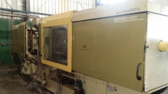 Foto: INJETORA DE PLASTICOS ORIENTE IHP 4000 - ANO 1996