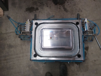 Foto: MOLDE DE BANDEJA SEMI NOVO 12 L