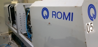 Foto: INJETORA DE PLASTICOS ROMI PRIMAX 65