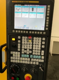 Foto: CENTRO DE USINAGEM VERTICAL - FANUC ROBODRILL - D14LiA5 - ANO 2016